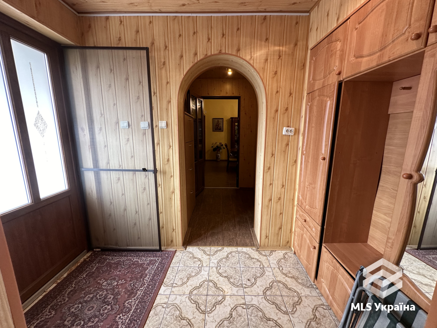 Будинки/Котедж - с. Лашківка - 6 кімн., 207 м²