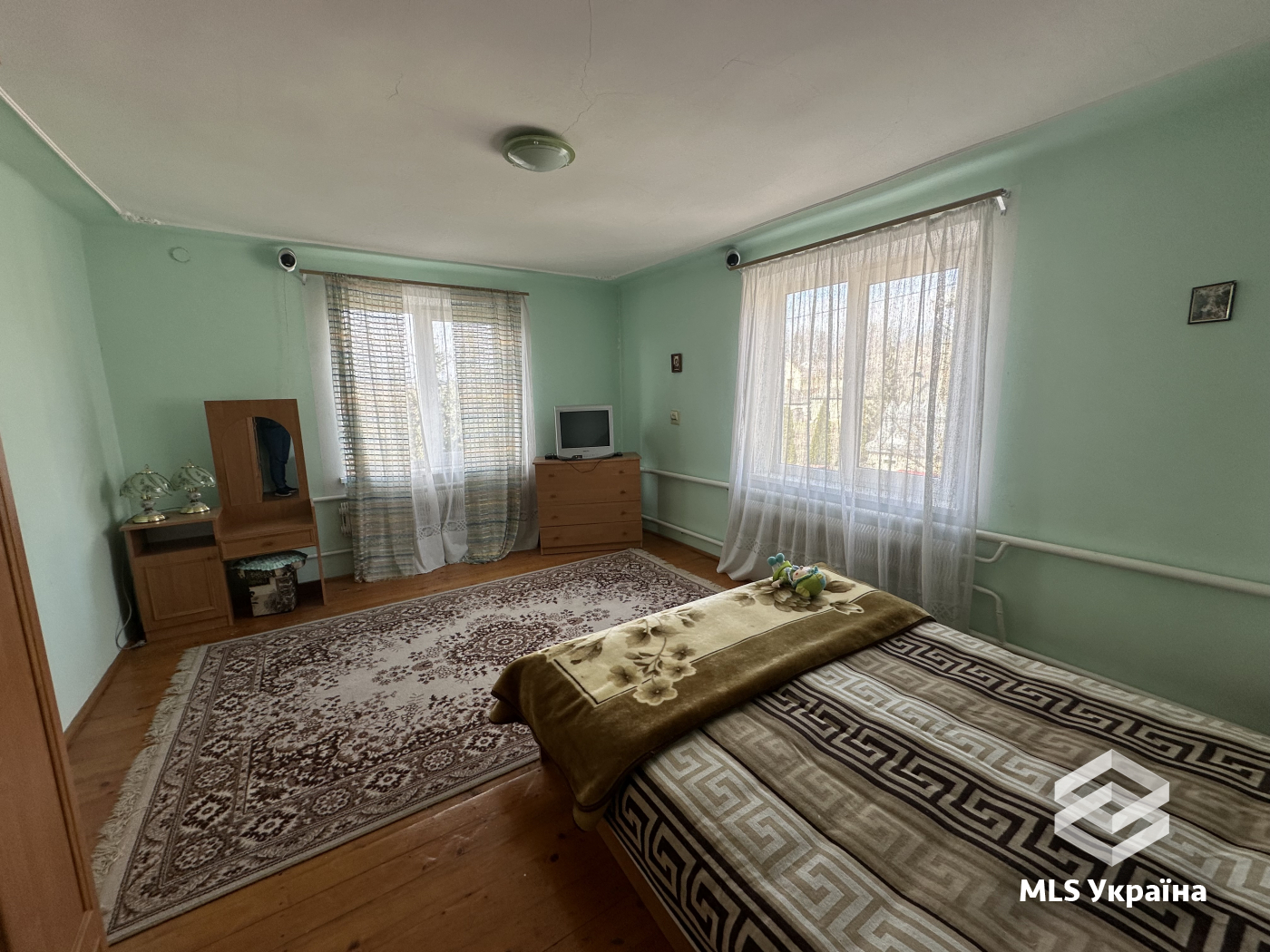 Будинки/Котедж - с. Лашківка - 6 кімн., 207 м²