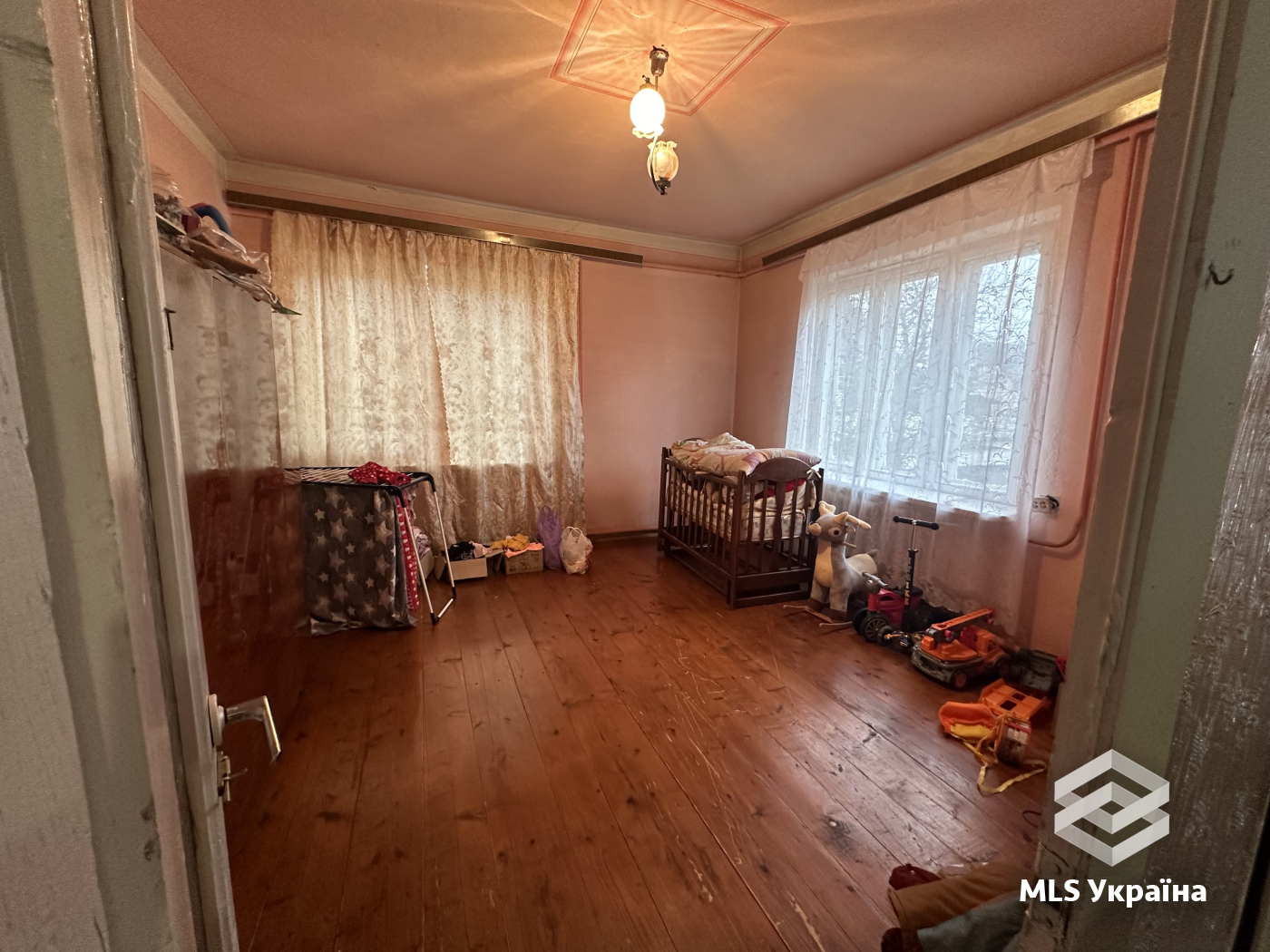 Будинки/Котедж - Глибока - 6 кімн., 276 м²