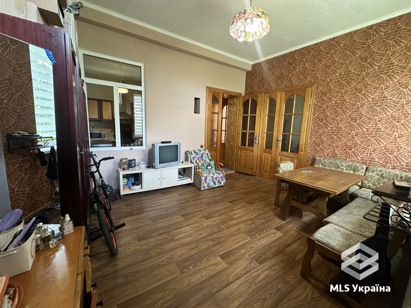 Квартири - м. Чернівці, Центр - 3 кімн., 91.1 м²