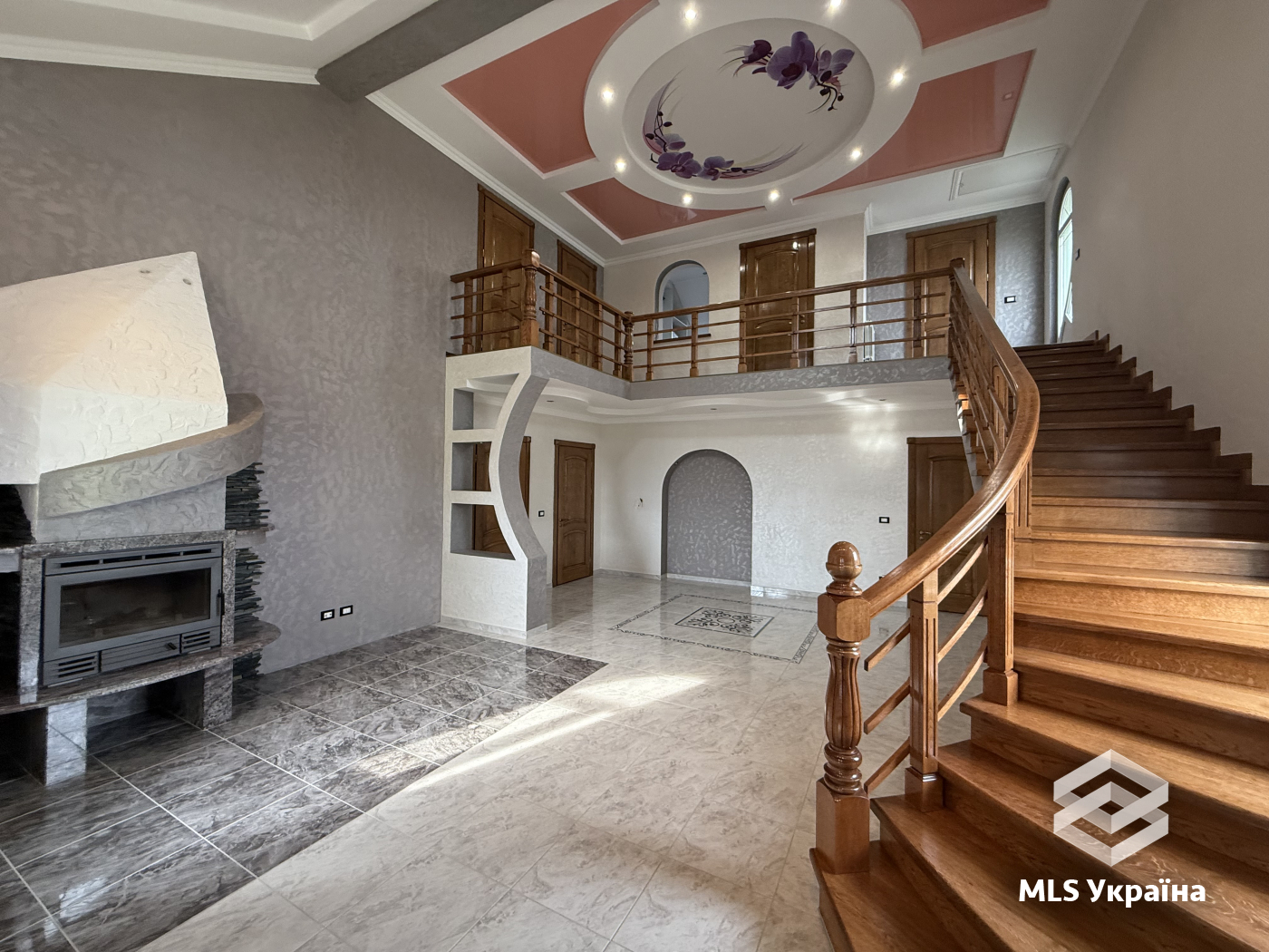 Будинки/Котедж - с. Магала, Траса на Киів - 4 кімн., 211 м²