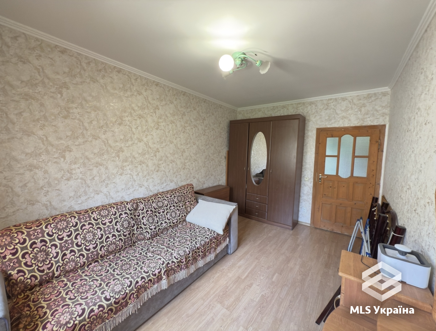 Будинки/Котедж - м. Чернівці - 5 кімн., 217 м²