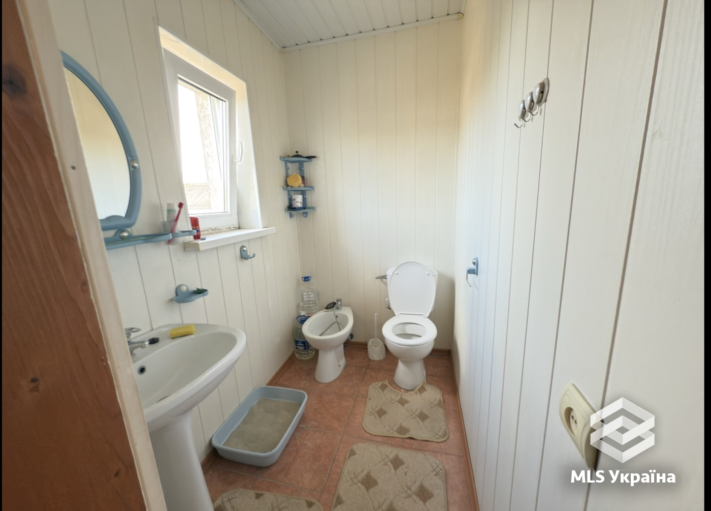 Будинки/Котедж - м. Чернівці - 5 кімн., 217 м²