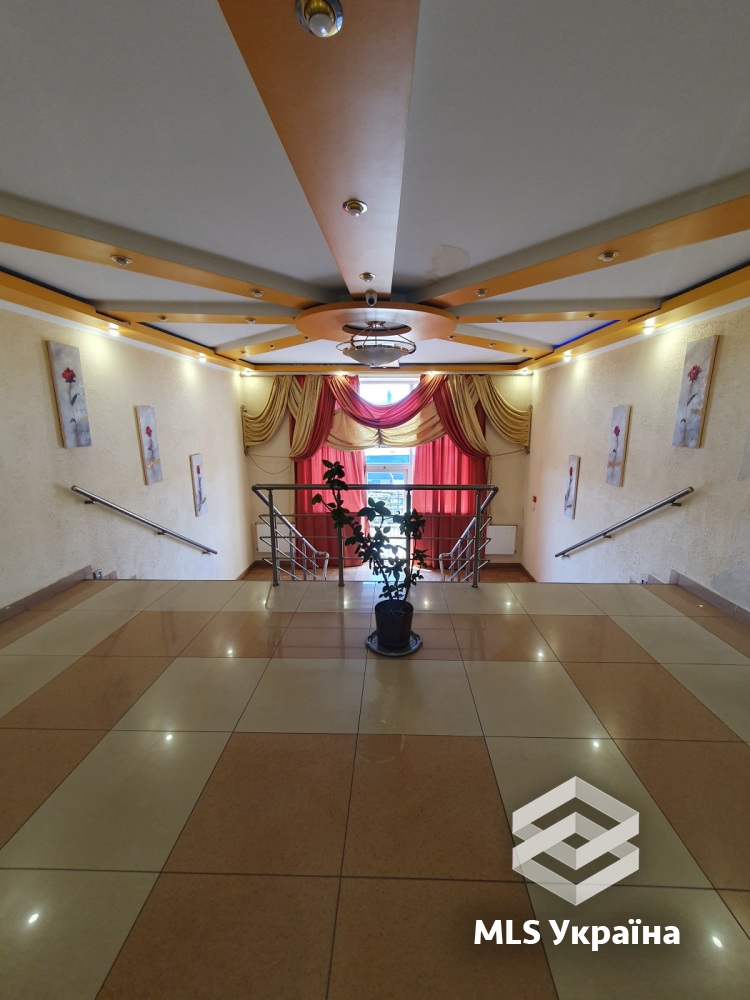 Коммерческая недвижимость по адресу ул. Поштова (площадь 876 м²) - Atlanta.ua - фото 4