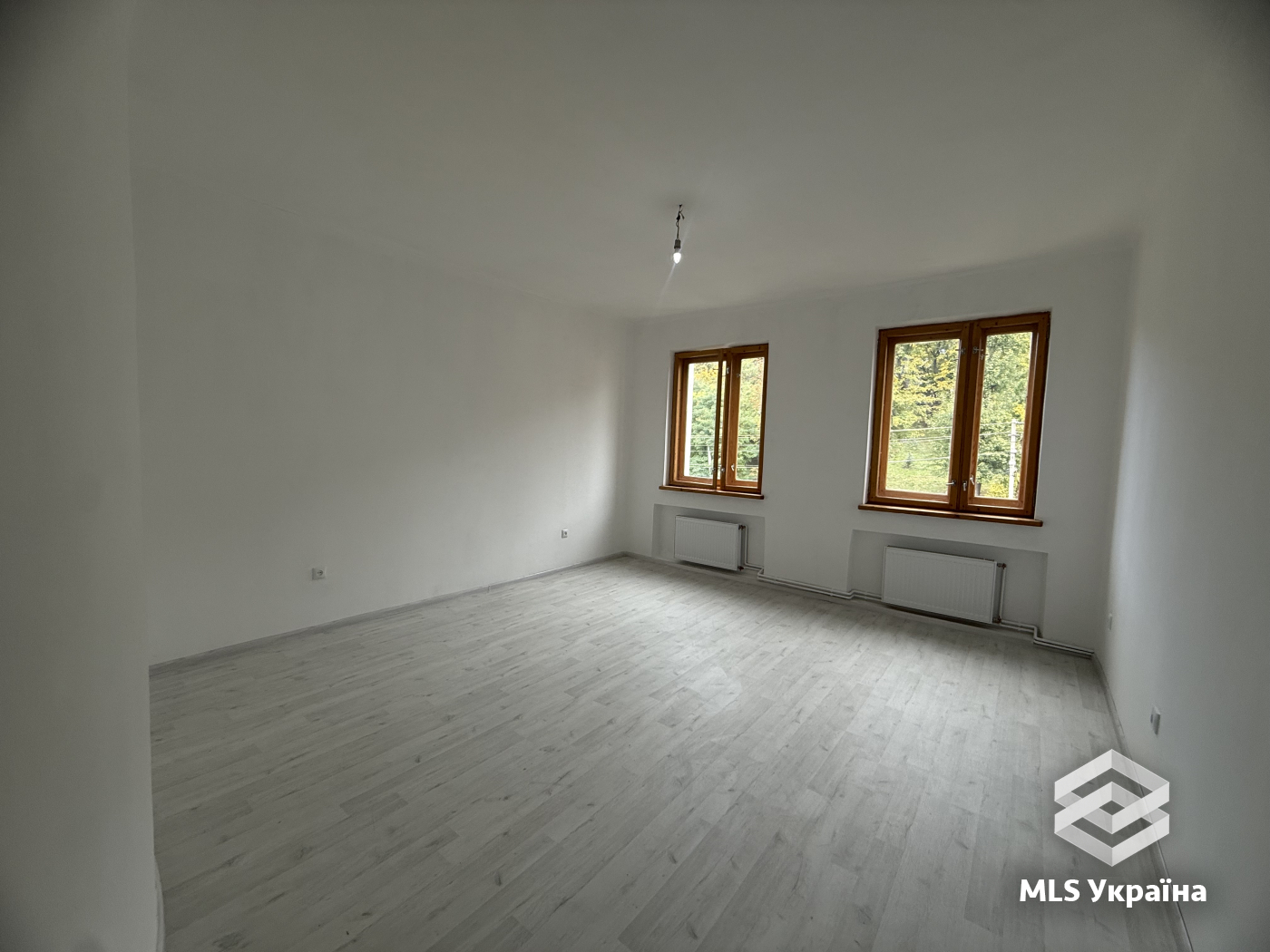 Квартири - м. Чернівці, Центр - 4 кімн., 163.1 м²