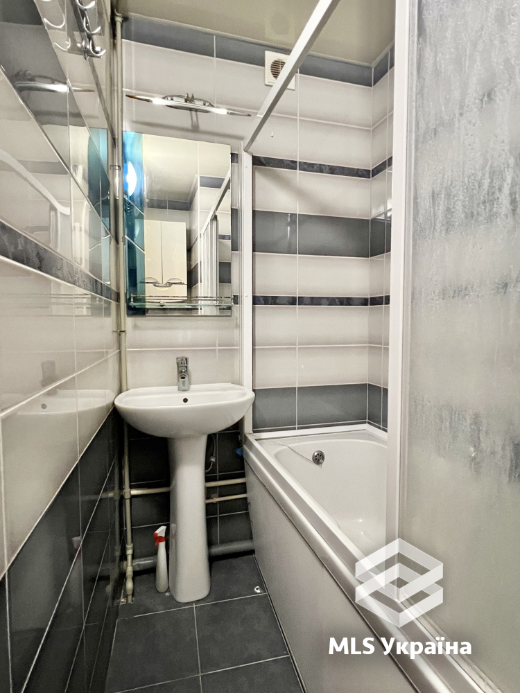 1-комнатная квартира по адресу ул. Бандеры Степана (площадь 64 м²) - Atlanta.ua - фото 19