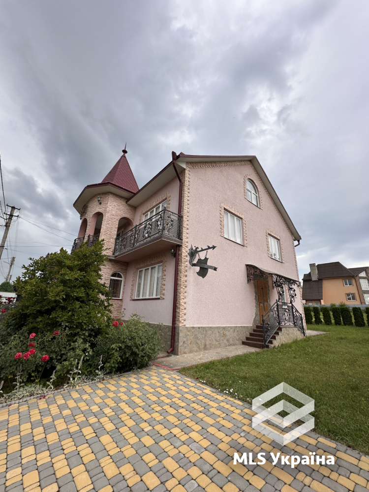 Дом по адресу ул. Учительська (площадь 249 м²) - Atlanta.ua - фото 2