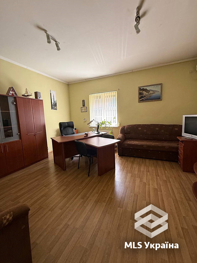 Комерційна нерухомість за адресою вул. Машинобудівників (площа 150 м²) - Atlanta.ua - фото 2