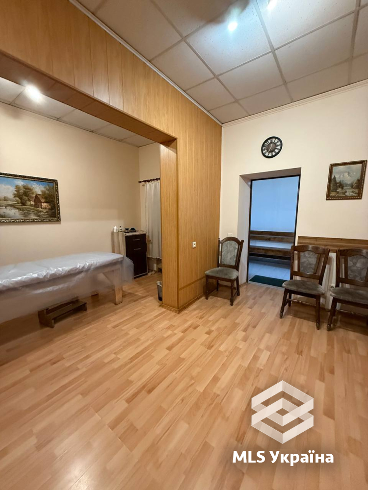 Комерційна нерухомість за адресою вул. Машинобудівників (площа 150 м²) - Atlanta.ua - фото 3