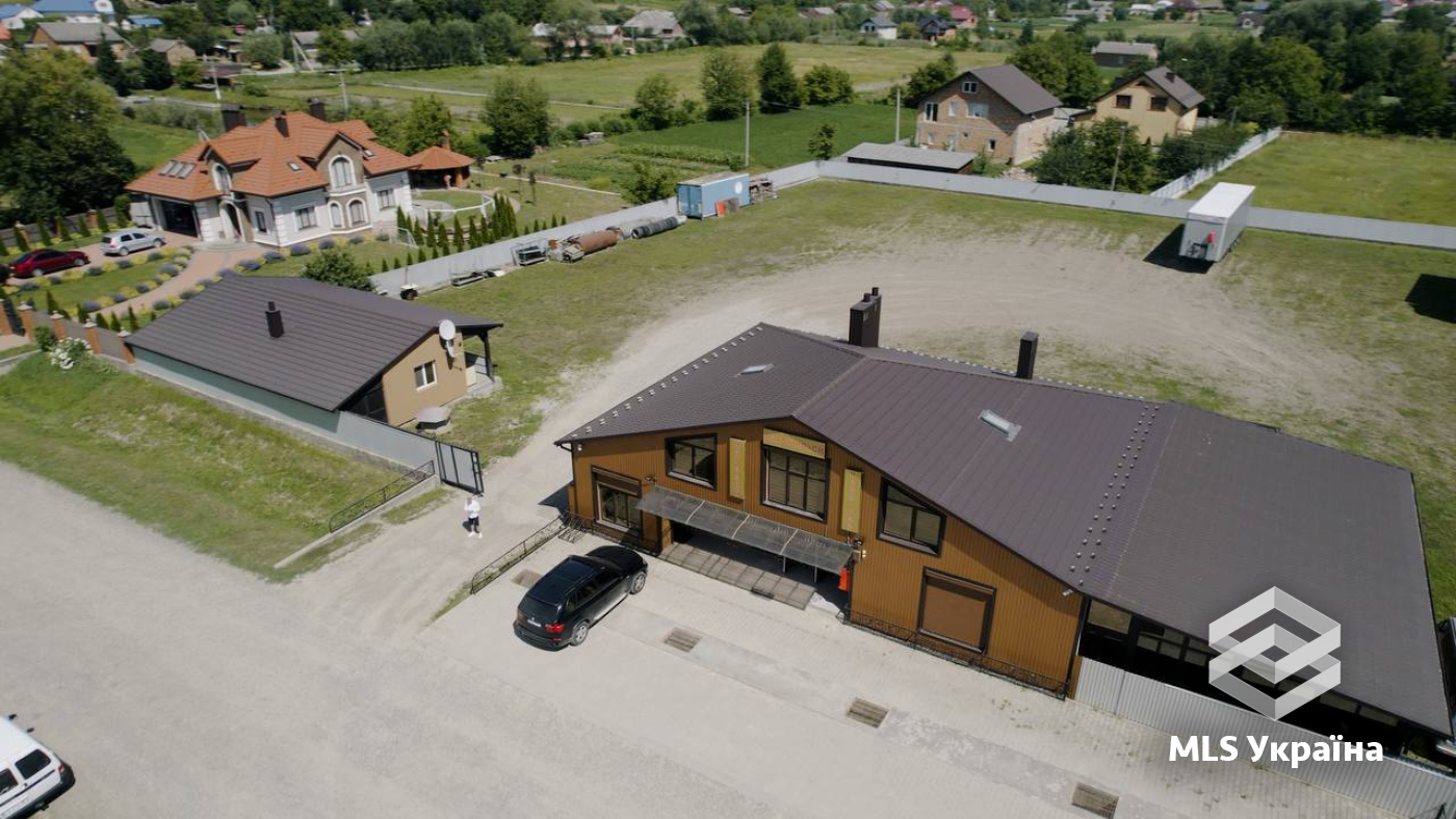 Коммерческая недвижимость по адресу (площадь 300 м²) - фото 3 Коммерческая недвижимость по адресу (площадь 300 м²) - Atlanta.ua - фото 3