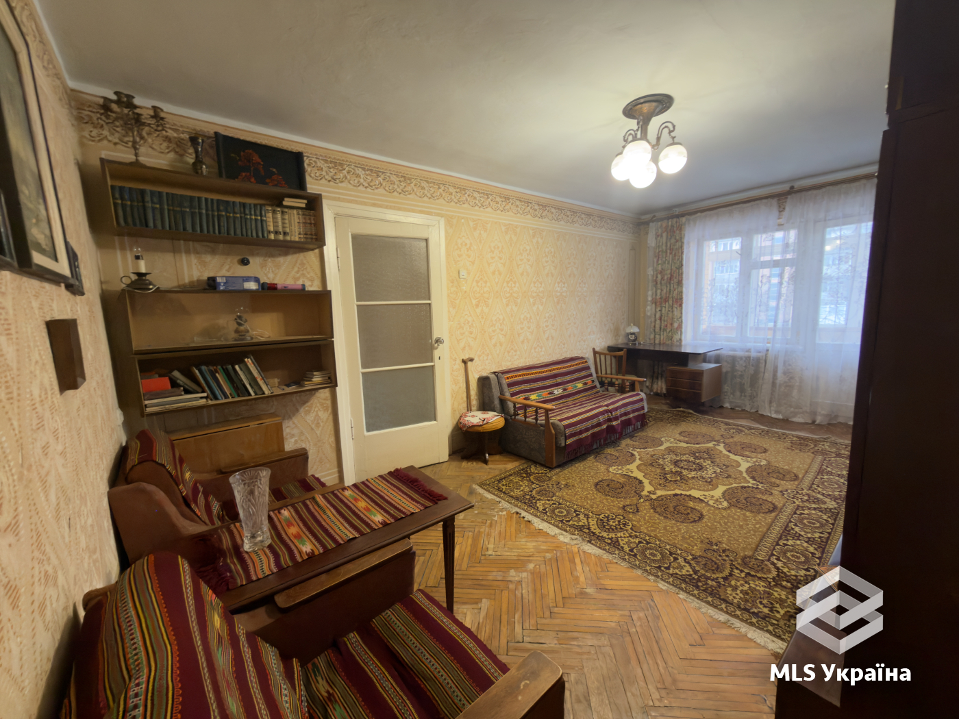 Квартири - м. Чернівці, Проспект Незалежності - 3 кімн., 56.9 м²