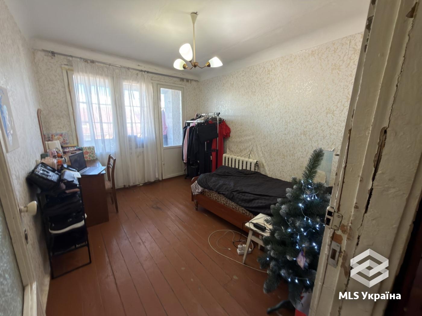 Квартири - м. Чернівці, Проспект Незалежності - 3 кімн., 75.2 м²