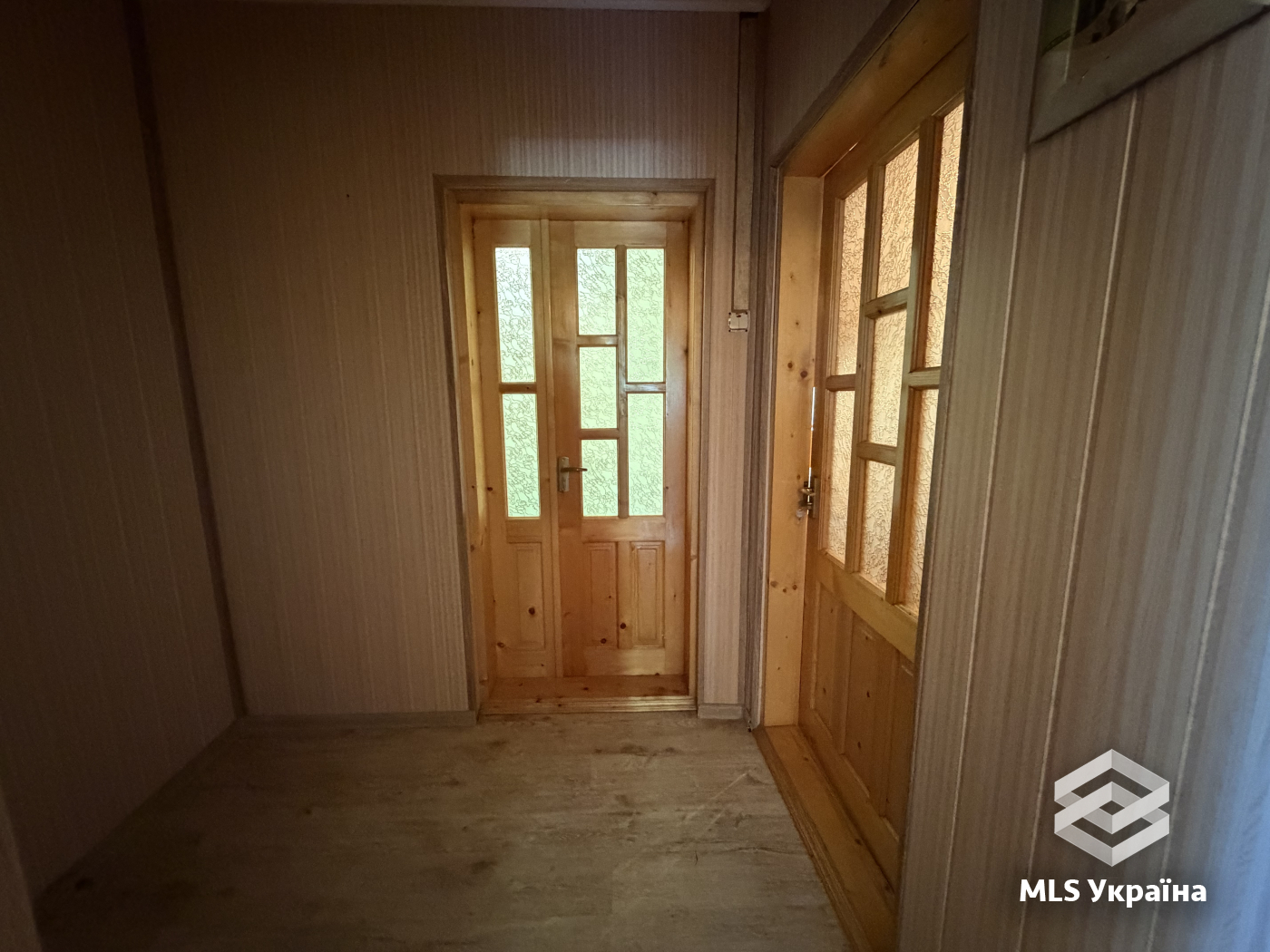 Комерційна нерухомість - с. Банилів - 141.9 м²