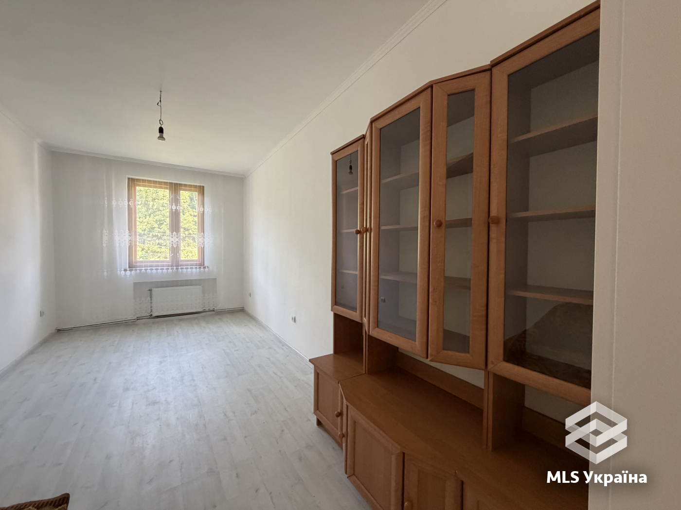 Квартири - м. Чернівці, Центр - 4 кімн., 163.1 м²