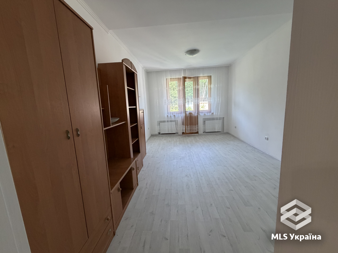 Квартири - м. Чернівці, Центр - 4 кімн., 163.1 м²