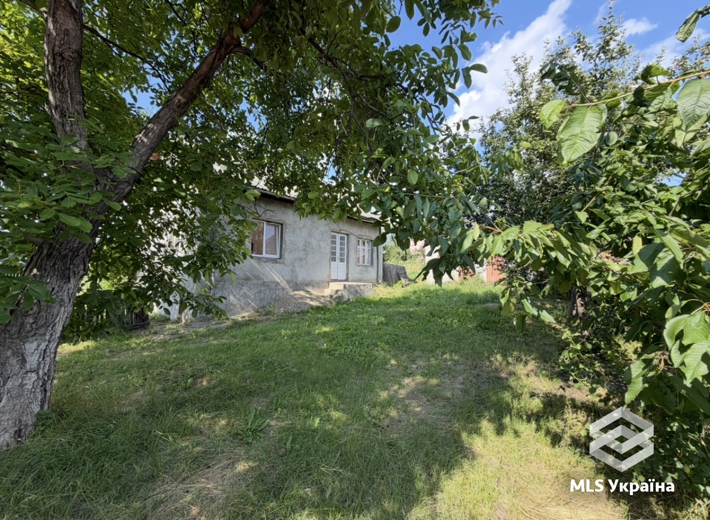 Будинки/Котедж - Глибока - 3 кімн., 75.8 м²