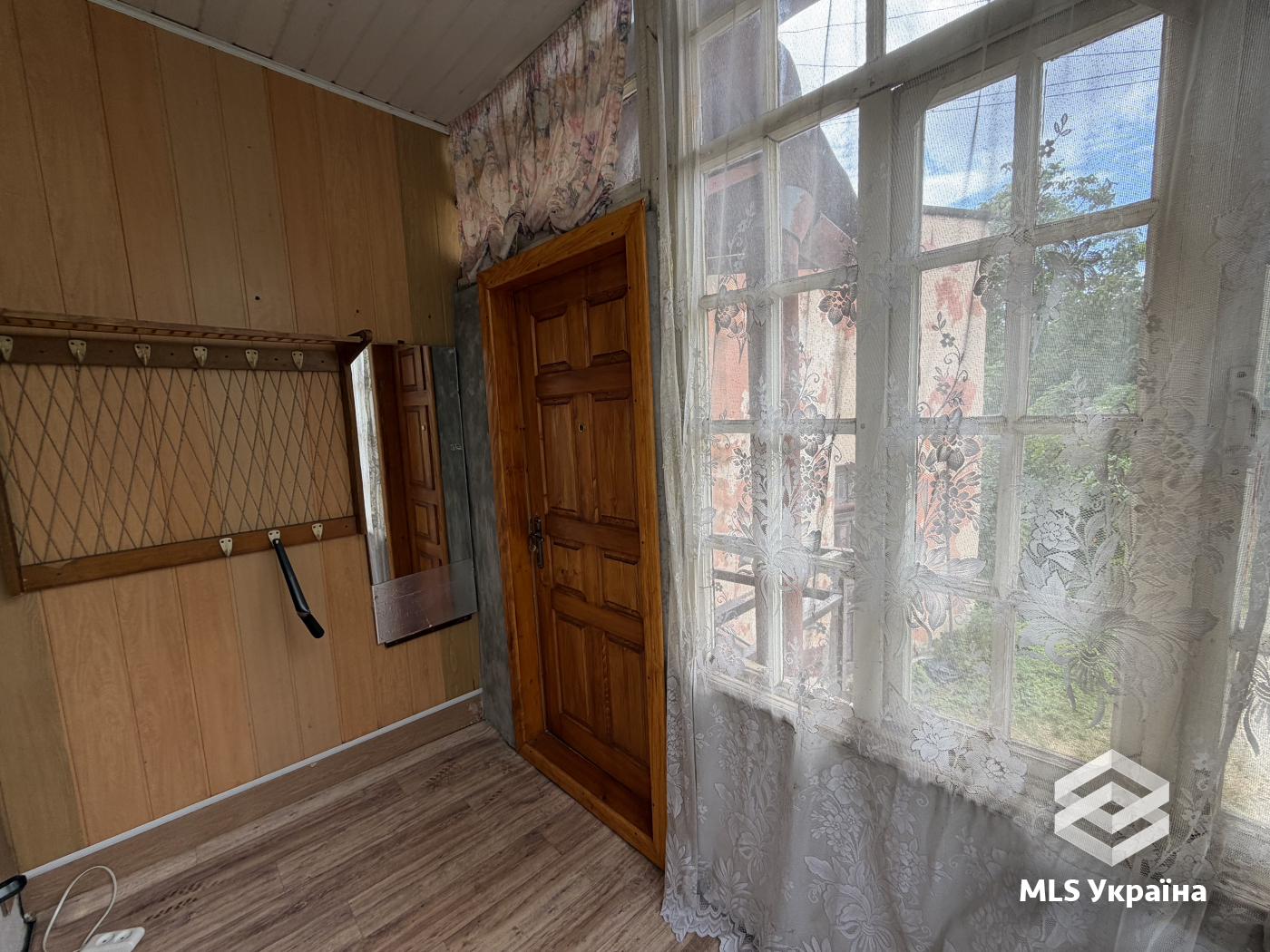 Квартири - м. Чернівці, Центр - 2 кімн., 38 м²