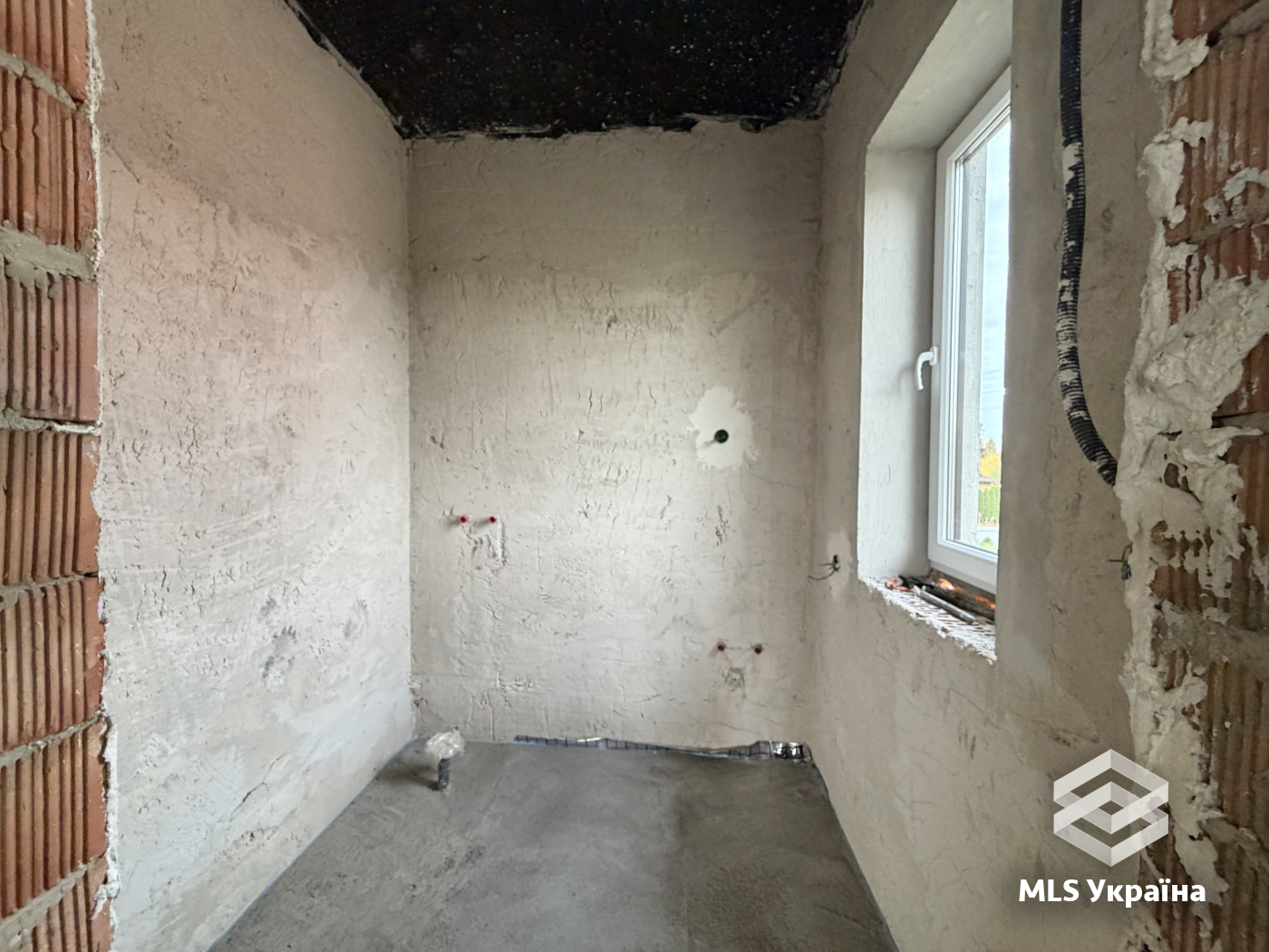 Будинки/Котедж - с. Шипинці - 4 кімн., 150 м²