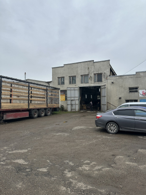 Чернівецька обл., м. Чернівці, вул. Фастівська