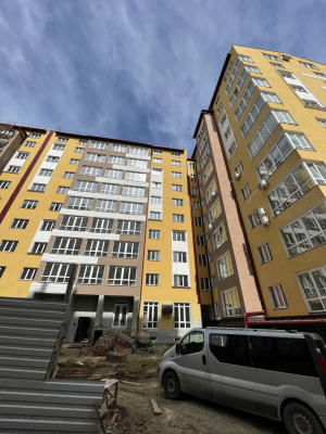 Чернівецька обл., м. Чернівці, вул. Шухевича Романа