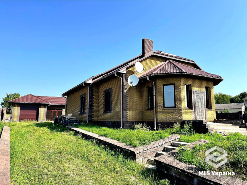 Волинська обл., с. Промінь, вул. Перемоги