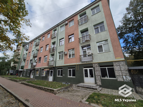 Чернівецька обл., м. Чернівці, вул. Кочубея Василя