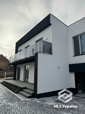 Чернівецька обл., с. Годилів, Садова
