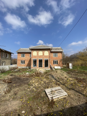 Чернівецька обл., м. Чернівці, вул. Підгірна