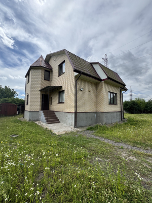 Волинська обл., с. Забороль, вул. Луцька