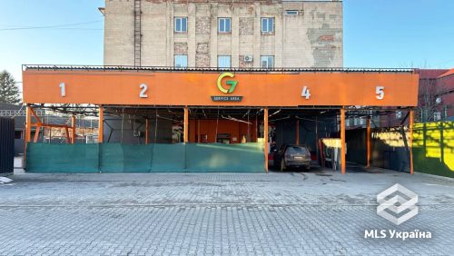 Чернівецька обл., м. Чернівці, вул. Руська