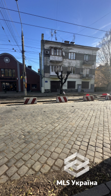 Чернівецька обл., м. Чернівці, вул. Головна