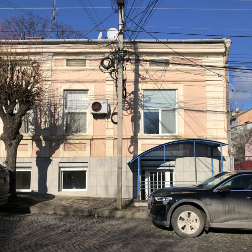 Чернівецька обл., м. Чернівці, вул. Шевченка Тараса