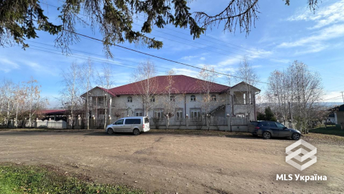 Чернівецька обл., с. Рингач, вул. Шевченка