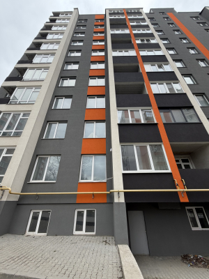 Хмельницька обл., м. Хмельницький, вул. Інститутська