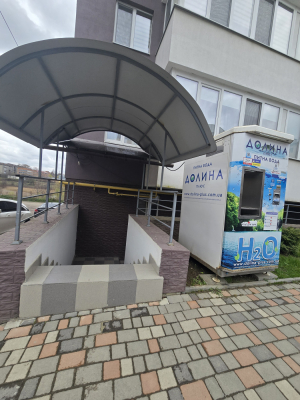 Чернівецька обл., м. Чернівці, вул. Чорновола В'ячеслава
