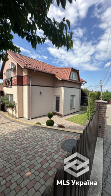 Чернівецька обл., с. Заволока, Дружби народів