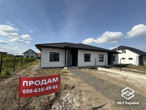 Волинська обл., с. Рованці, вул. Новоукраїнська