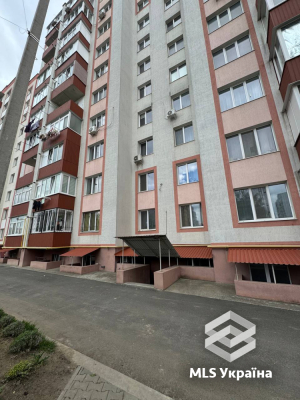 Хмельницька обл., м. Хмельницький, вул. Озерна