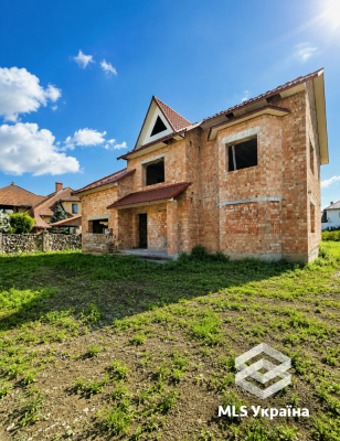 Чернівецька обл., с. Мамаївці, вул. Шевченка