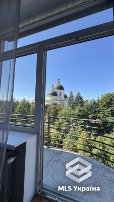 Чернівецька обл., м. Чернівці, вул. Кобилянської Ольги