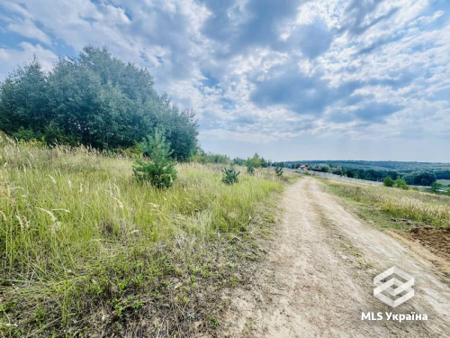 Хмельницька обл., с. Стуфчинці, вулиця Байрона