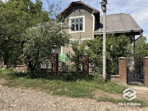 Чернівецька обл., м. Чернівці, пров. Липнянський