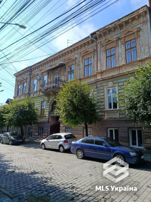Чернівецька обл., м. Чернівці, вул. Українська