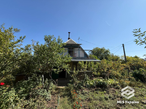 Чернівецька обл., м. Чернівці, вул. Стрийська