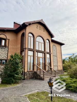 Волинська обл., с. Боратин, вул. Мальовнича